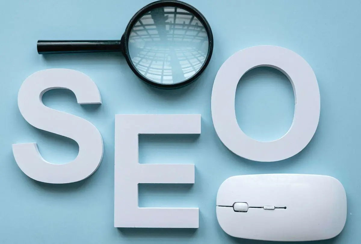 Kết hợp SEO Onpage và SEO Offpage trong chiến lược toàn diện